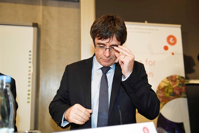 El Constitucional no anula las medidas exigidas para la investidura de Puigdemont