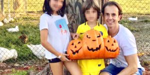 "Al marido de Arantxa Sánchez Vicario lo están machacando con falsedades en los medios", según fuentes de su entorno