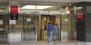 Una empresa obligada a readmitir a una víctima de violencia machista despedida por acudir a su juicio