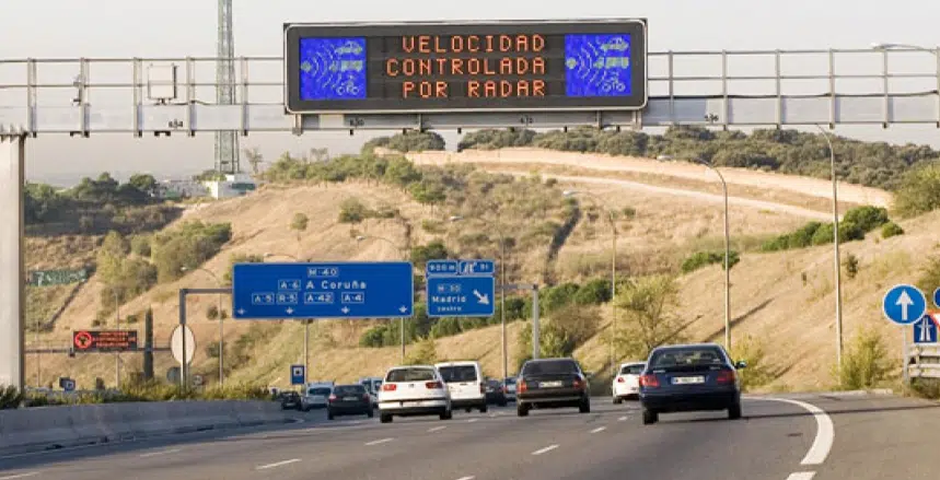 La Audiencia de Salamanca anula las pruebas que condenaban a un conductor «cazado» a 228 km/hora