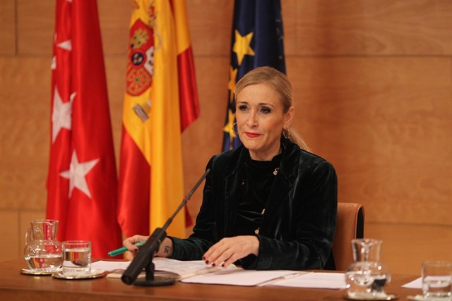 Cifuentes presenta su querella contra Granados por injurias, calumnias y contra la integridad moral