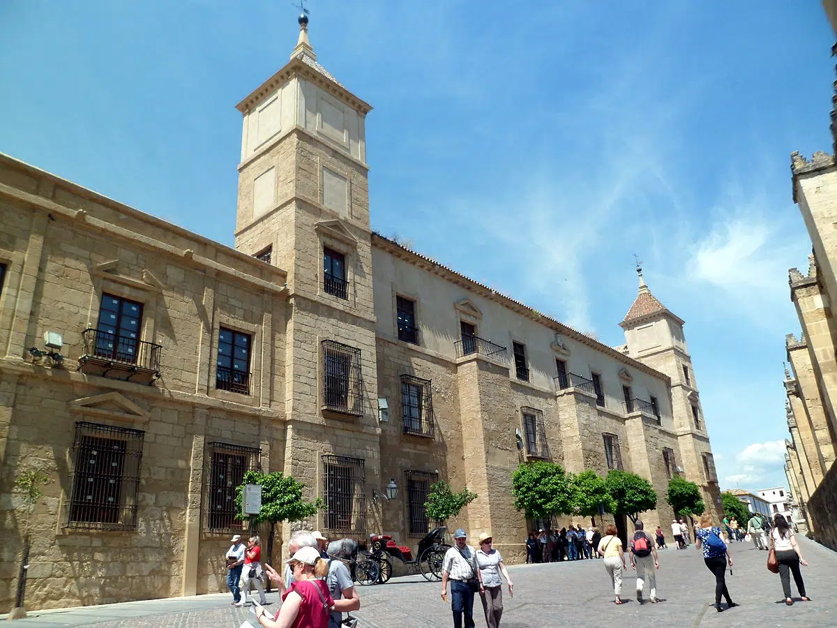 El Obispado de Córdoba «acata» la condena de 5 años de prisión a un cura por abusos a una menor