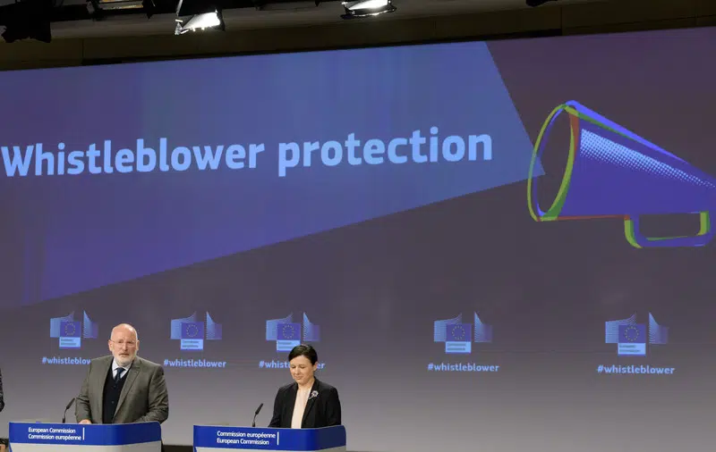 La Comisión Europea presenta una propuesta de Directiva para la protección de los «whistleblowers» en la Unión