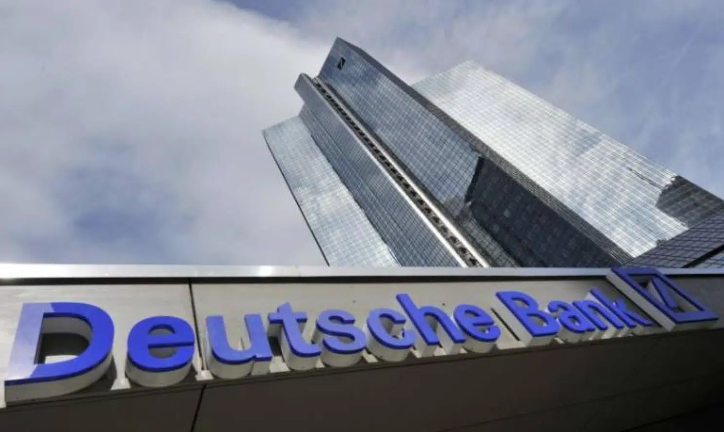 Anuladas 2 multidivisas colocadas por el Deutsche Bank a un matrimonio por falta de transparencia