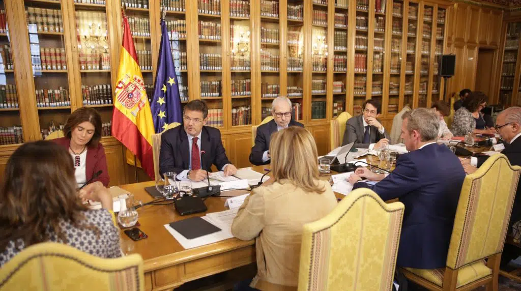 Catalá confiesa que los juzgados uniprovinciales solo han gestionado 30.000 demandas de las 250.000 recibidas