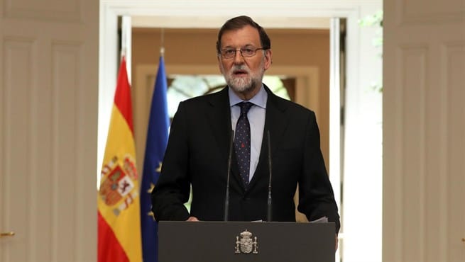 Rajoy reivindica a las víctimas, «sin distingos ni categorías», frente a los asesinos