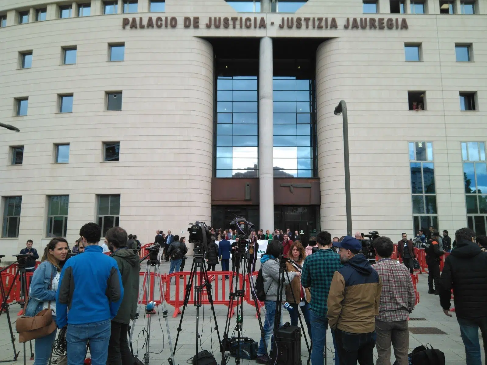 El Gobierno foral pide una condena por agresión sexual en su recurso a la sentencia de La Manada