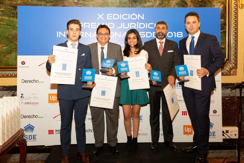 5 ganadores se hicieron con el X Premio Jurídico Internacional ISDE