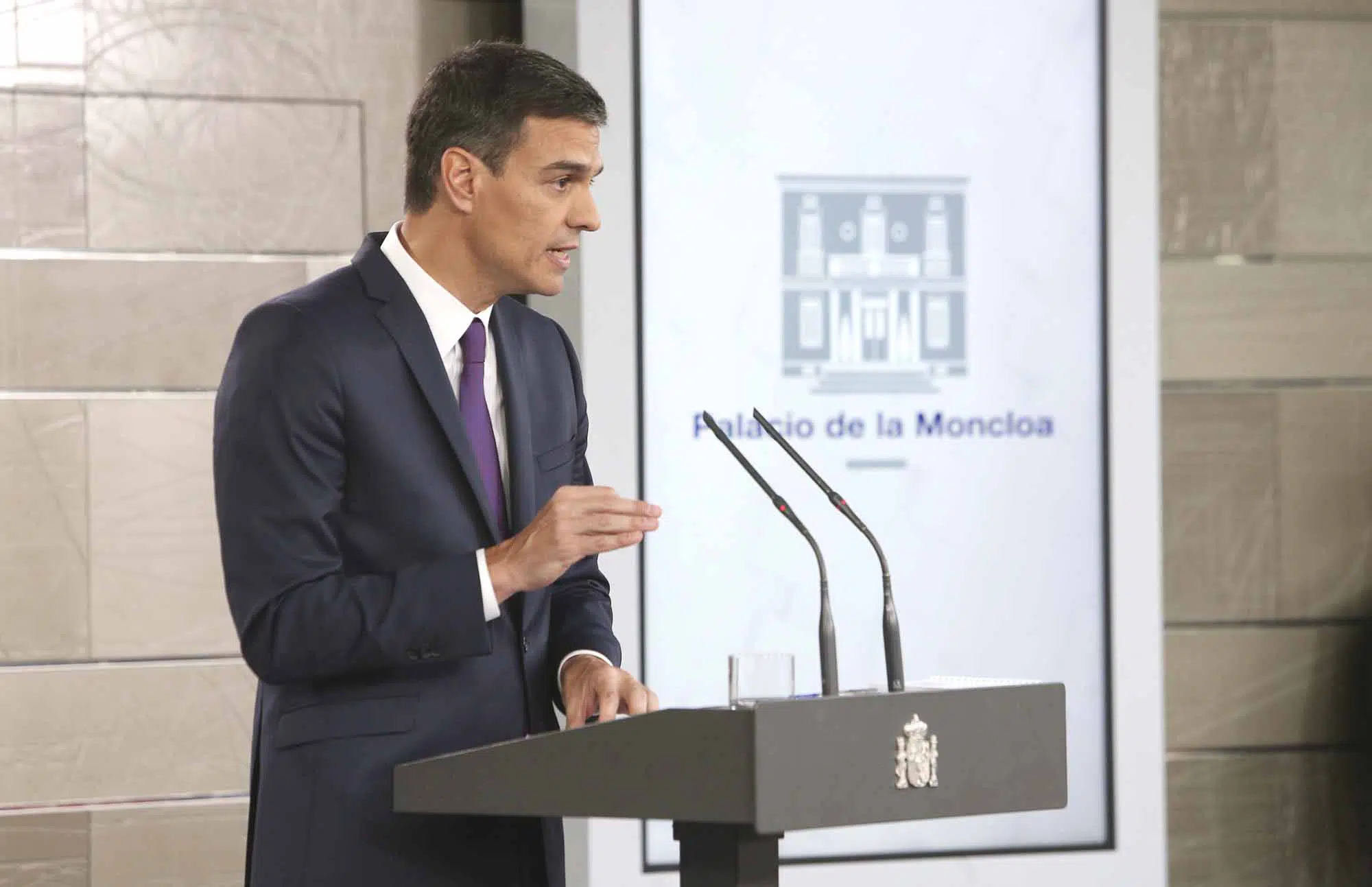 Sánchez rechaza comparecer en el Senado para aclarar su tesis doctoral