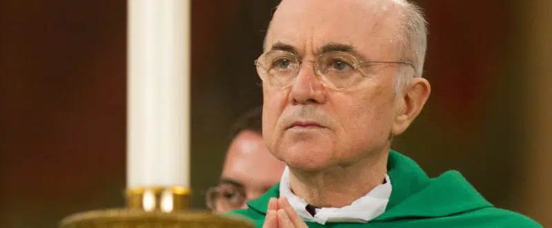 El ex nuncio de EE.UU acusa al Papa de callar los abusos sexuales de la Iglesia