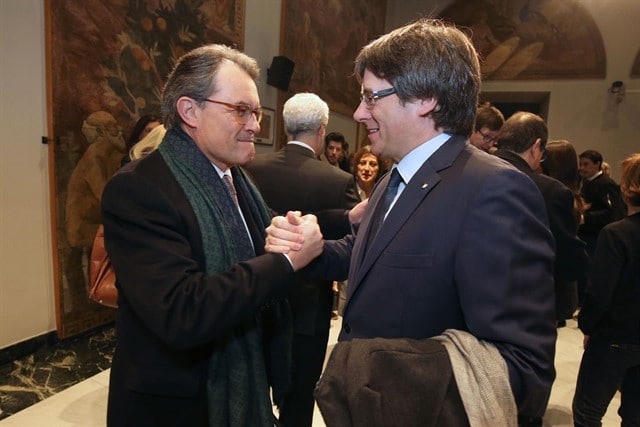 Representantes de CDC y el PDeCAT declaran hoy por el caso del 3%