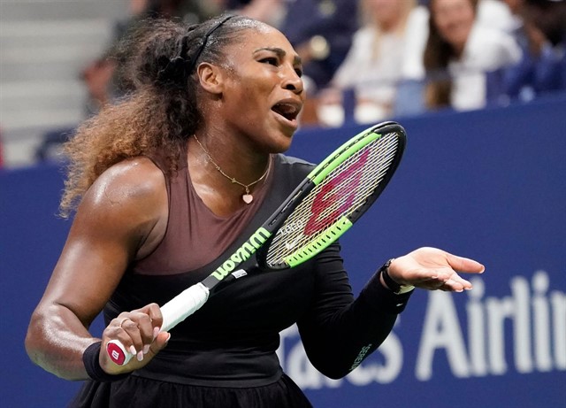 Serena Williams: Insultar a un juez de silla de tenis sale muy barato -  Confilegal