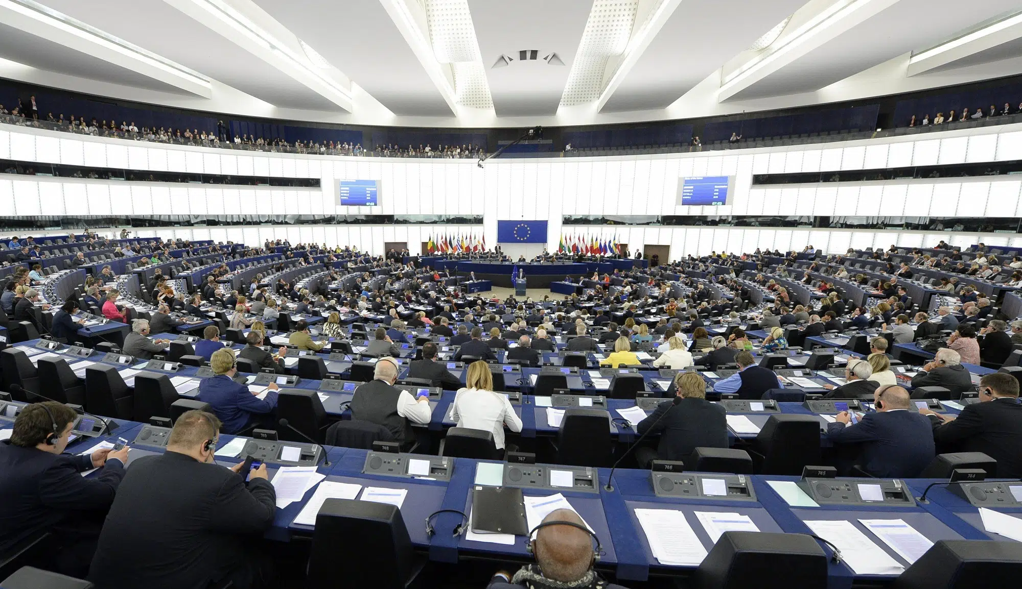 El Comité de Asuntos Legales de la UE respalda a los «alertadores»