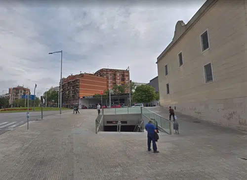 15 detenidos por una presunta agresión sexual y un apuñalamiento en el metro de Santa Coloma (Barcelona)