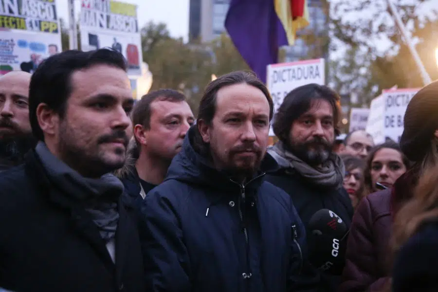Manifestantes en toda España denuncian presiones de la banca sobre el Supremo y piden retroactividad