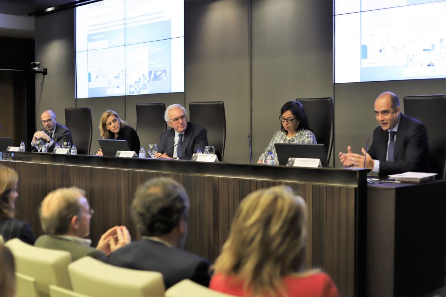 La Inteligencia Artificial modificará el mercado de trabajo con relaciones entre empresario y trabajador más flexibles