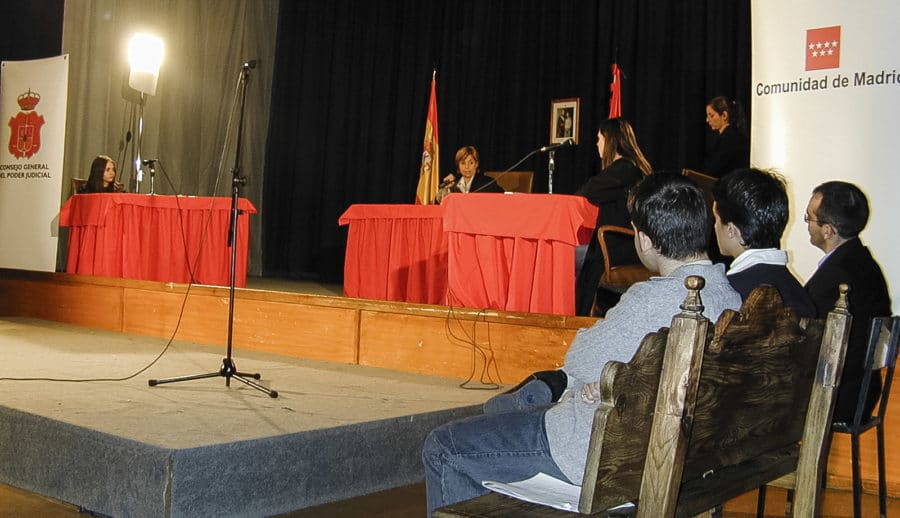 El CGPJ recupera una buena idea de pasados Consejos: el programa Educar en Justicia