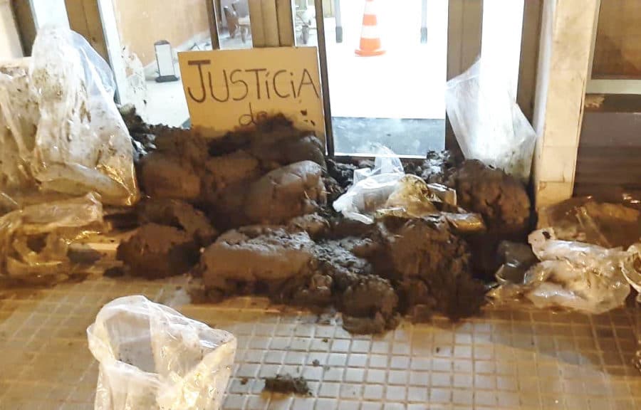 La APM y la AF instan a Gobierno y a la Generalitat a tomar medidas para prevenir nuevos ataques a sedes judiciales