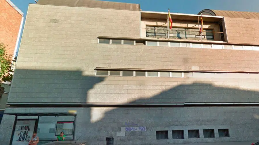 Un juez de Badalona perdona más de 21.000 euros a una mujer gracias a la Ley de la Segunda Oportunidad