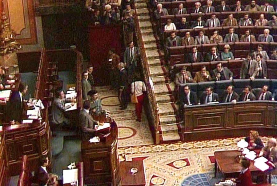 Hoy hace 38 años que intentaron acabar con nuestra democracia