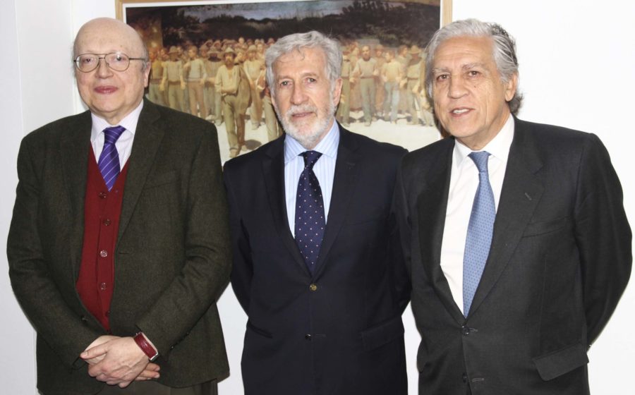 La AEPDH insta al Defensor del Pueblo a recurrir ante el Constitucional el artículo que permite la perfilación política de los votantes