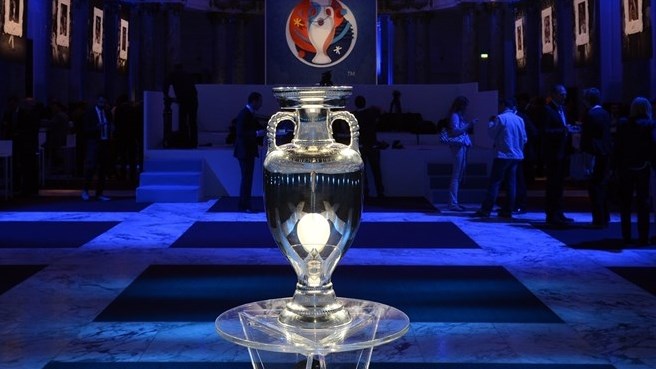 El Senado ruso aprueba una ley para eximir de visado a los aficionados que viajen a Rusia para la Eurocopa 2020