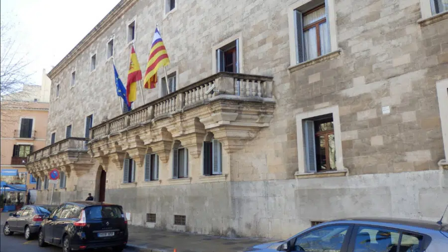 Juzgan a una mujer por presuntamente asesinar a su marido y dárselo de comer a sus perros en Sant Llorenç (Mallorca)