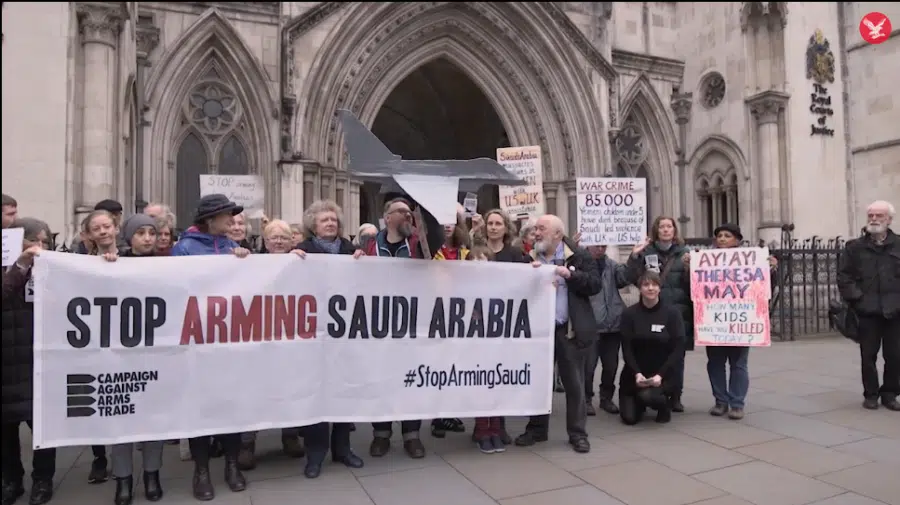 Un tribunal obliga al Gobierno británico a suspender la venta de armas a Arabia Saudita