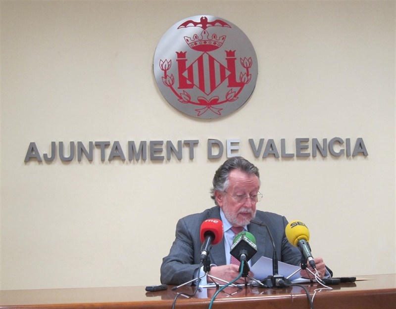 La Audiencia Provincial de Valencia confirma el proceso contra Alfonso Grau por el caso ‘pitufeo’