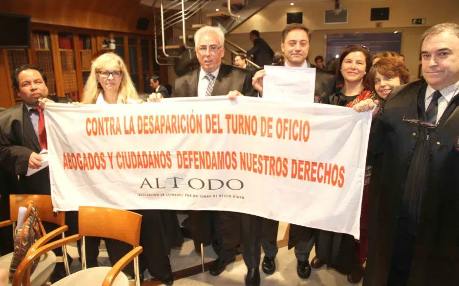 ALTODO reclama a la Junta de Andalucía el pago ‘inmediato’ de lo que debe al Turno de Oficio