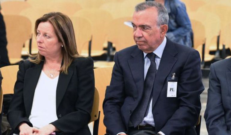 El Supremo rebaja la condena a dos exdirectivos de la CAM y absuelve a otros dos