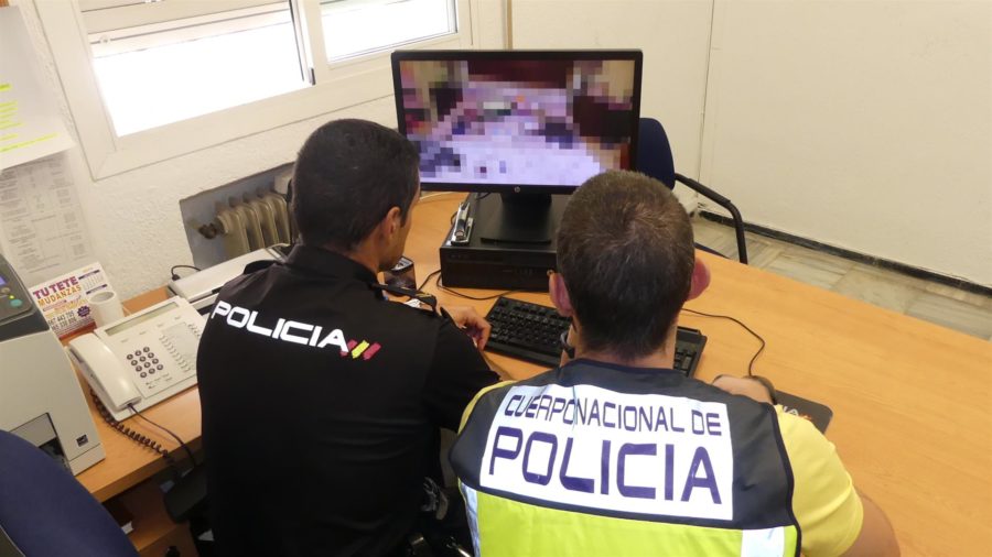 Detenida por difundir fotografías íntimas de su expareja para que perdiera su trabajo