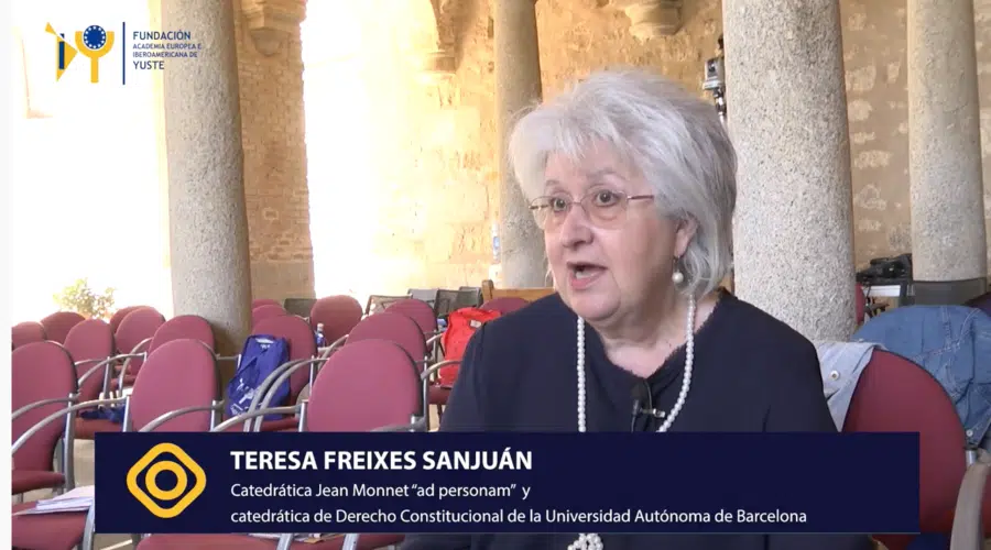 La Asociación por la Tolerancia premia a la jurista Teresa Freixes Sanjuán