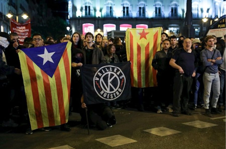 Prisión para el joven que atacó a un policía con un tablón con clavos tras la concentración en Madrid contra la sentencia del ‘procés’