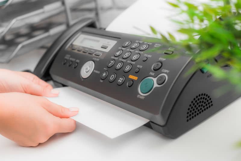 Bruselas decreta la muerte del fax