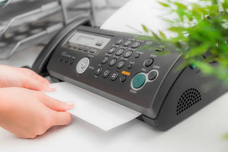 Bruselas decreta la muerte del fax