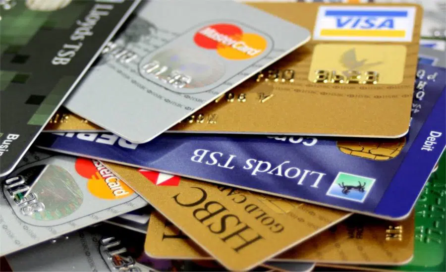 La cuesta de enero puede alargarse eternamente si se recurre a un microcrédito o tarjeta “revolving”