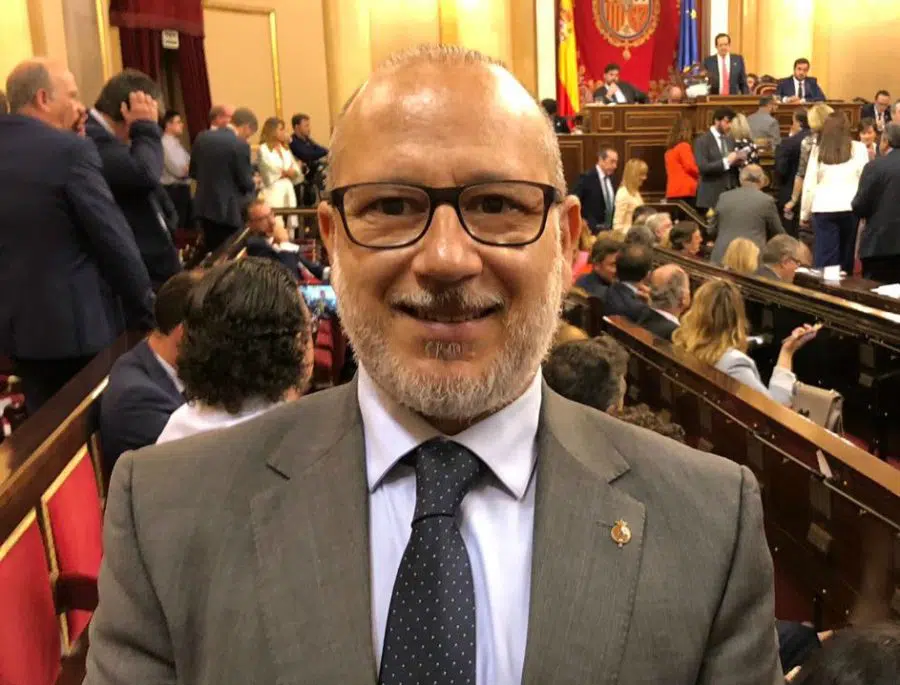 Francisco José Alcaraz (VOX): ‘España necesita un Gobierno fuerte que plante cara a tanto atropello’