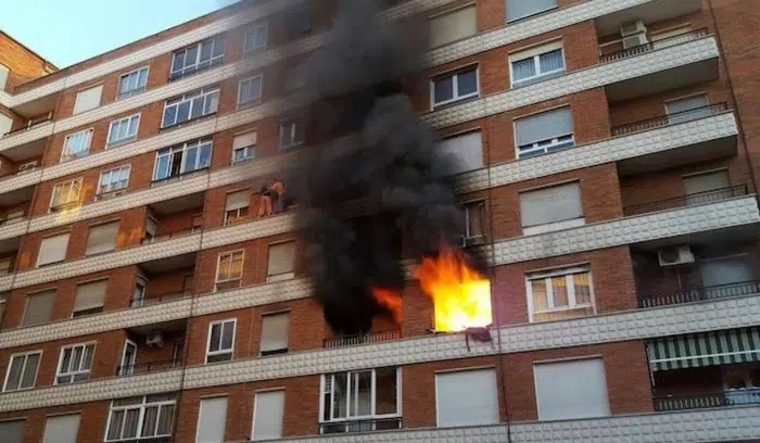 Los seguros destinan 422 millones de euros al año a indemnizar los daños causados por incendios en España