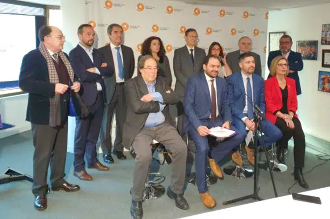 Carreras, Jiménez Villarejo, Frutos, Piqué y Huguet en el Consejo Asesor de Societat Civil Catalana para defender el constitucionalismo