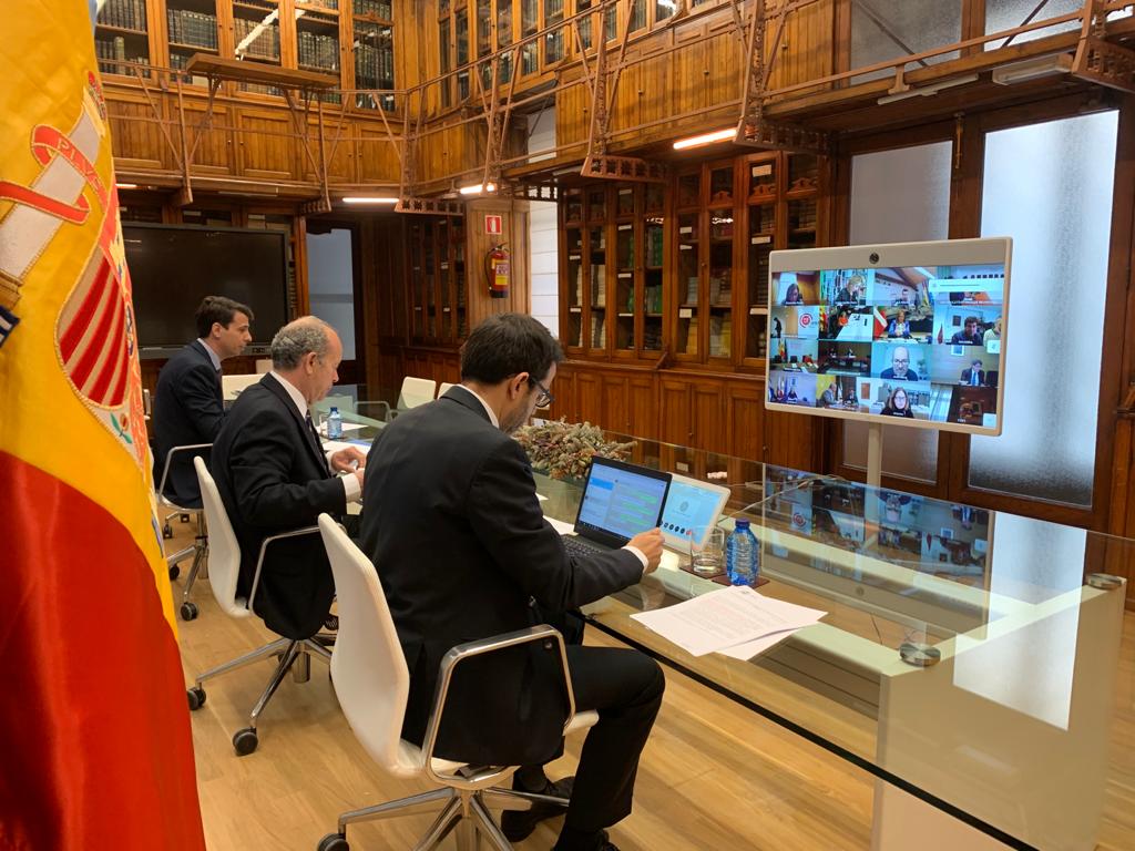 Justicia enseña sus cartas: Se está trabajando en un anteproyecto de ley de eficiencia procesal