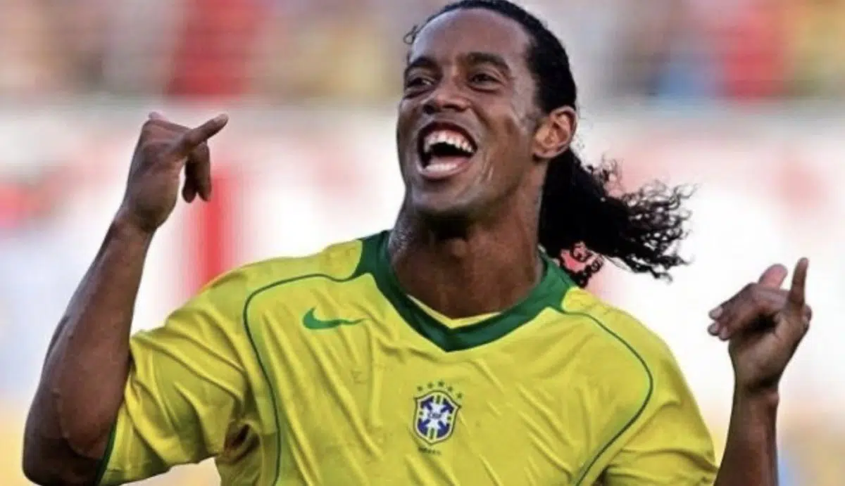 Ronaldinho y su hermano salen de la cárcel tras pagar una fianza conjunta de 1,6 millones de dólares