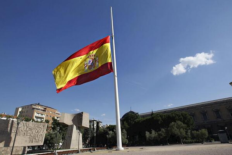 Hoy comienzan los 10 días de luto oficial en toda España en recuerdo a