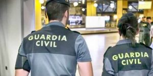 Un guardia civil no siempre necesita el arma: la AN anula la suspensión de empleo de un agente condenado a no llevarla
