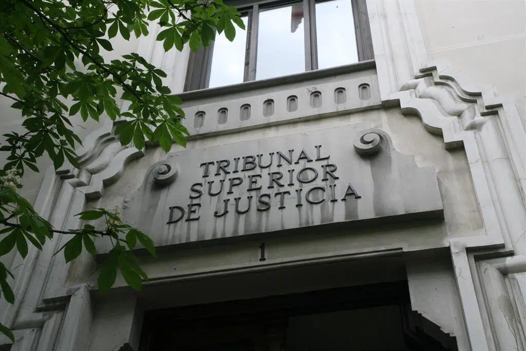 El Colegio de Abogados de Alcalá de Henares pierde la batalla judicial contra el CGAE por el coste de los correos corporativos