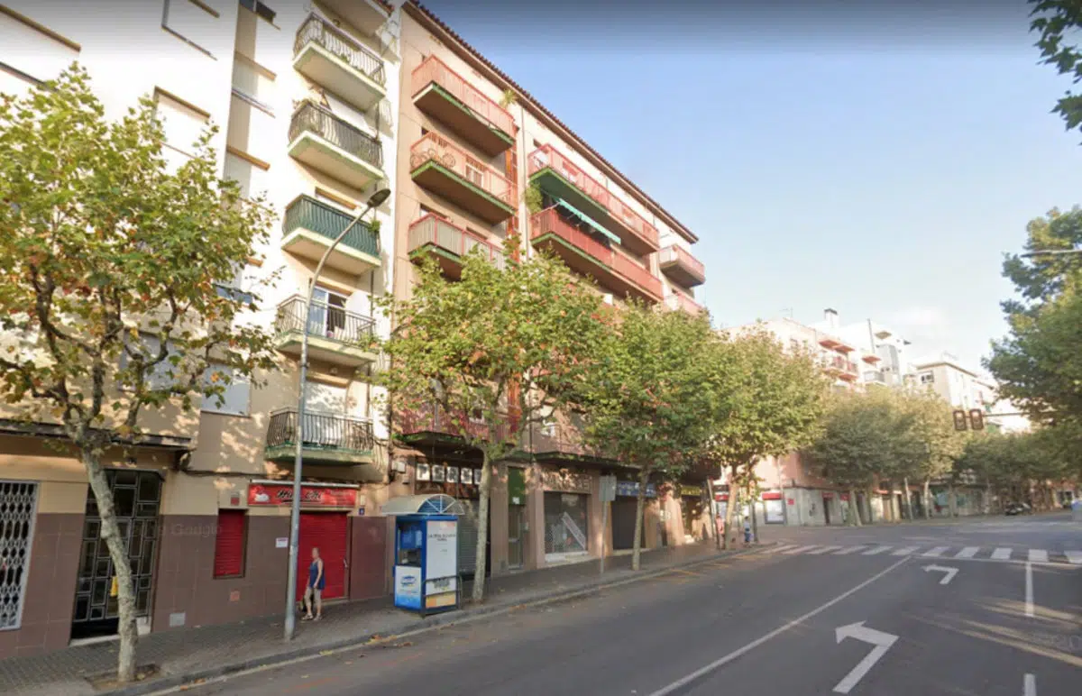 Tres detenidos en Mataró, Barcelona, por allanamiento de morada, al ocupar un piso