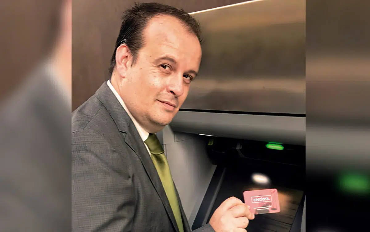 Jesús Bernardo, CEO de Cerciora, advierte que los minicréditos pueden generar una espiral de endeudamiento
