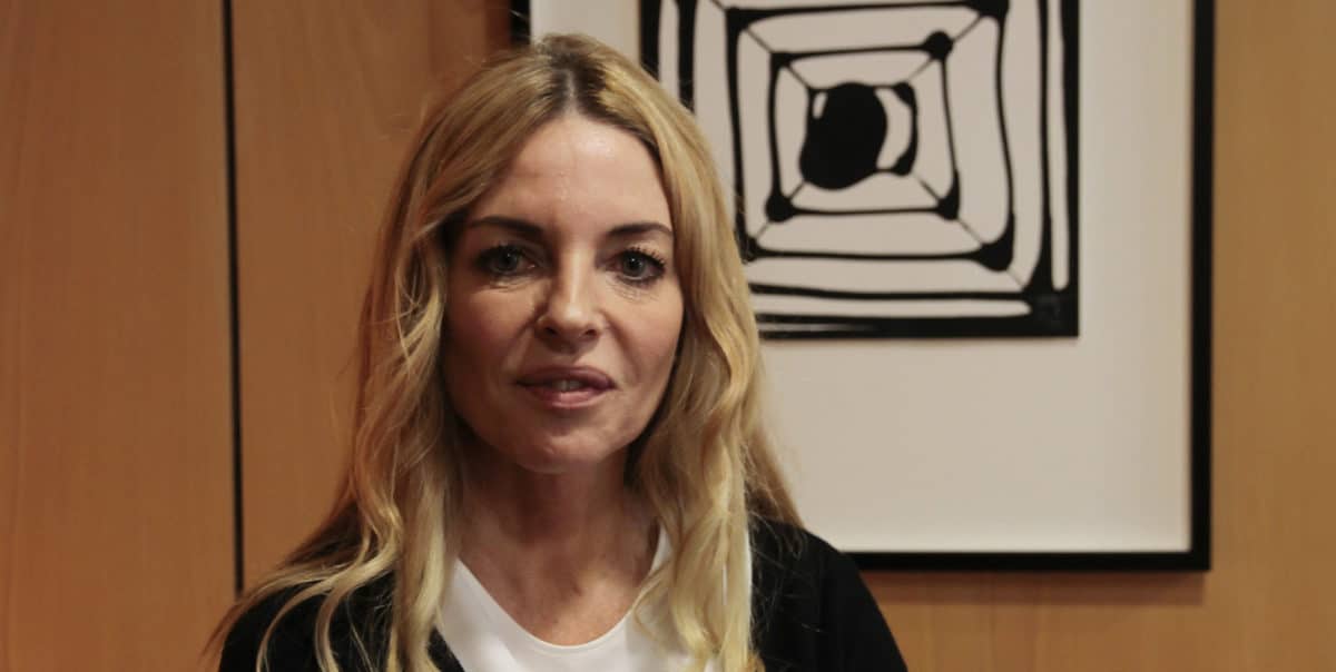 Ángeles Carmona recuerda a las víctimas de la violencia de género: «Que ninguna caiga en el olvido»