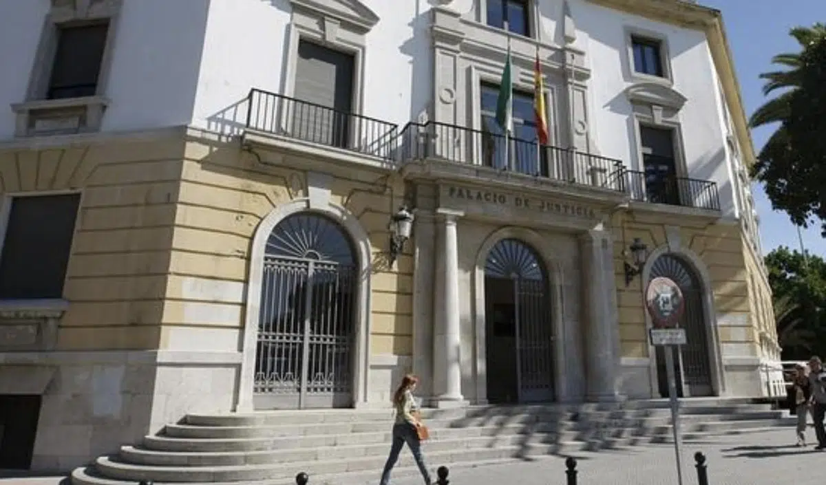Condenada a 8 años y medio de inhabilitación la exalcaldesa de Alcalá del Valle (Cádiz) por prevaricación