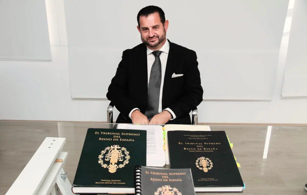 José María Garzón: «Los firmantes del segundo libro del Supremo han hecho uso no autorizado de los derechos de autor de mis clientas»